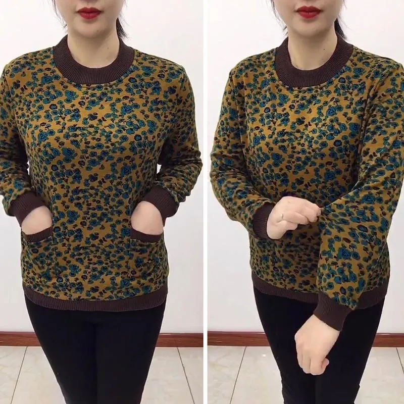 Nice Gift! Women’s Warm Plush Round Neck Pullover Bottom Shirt