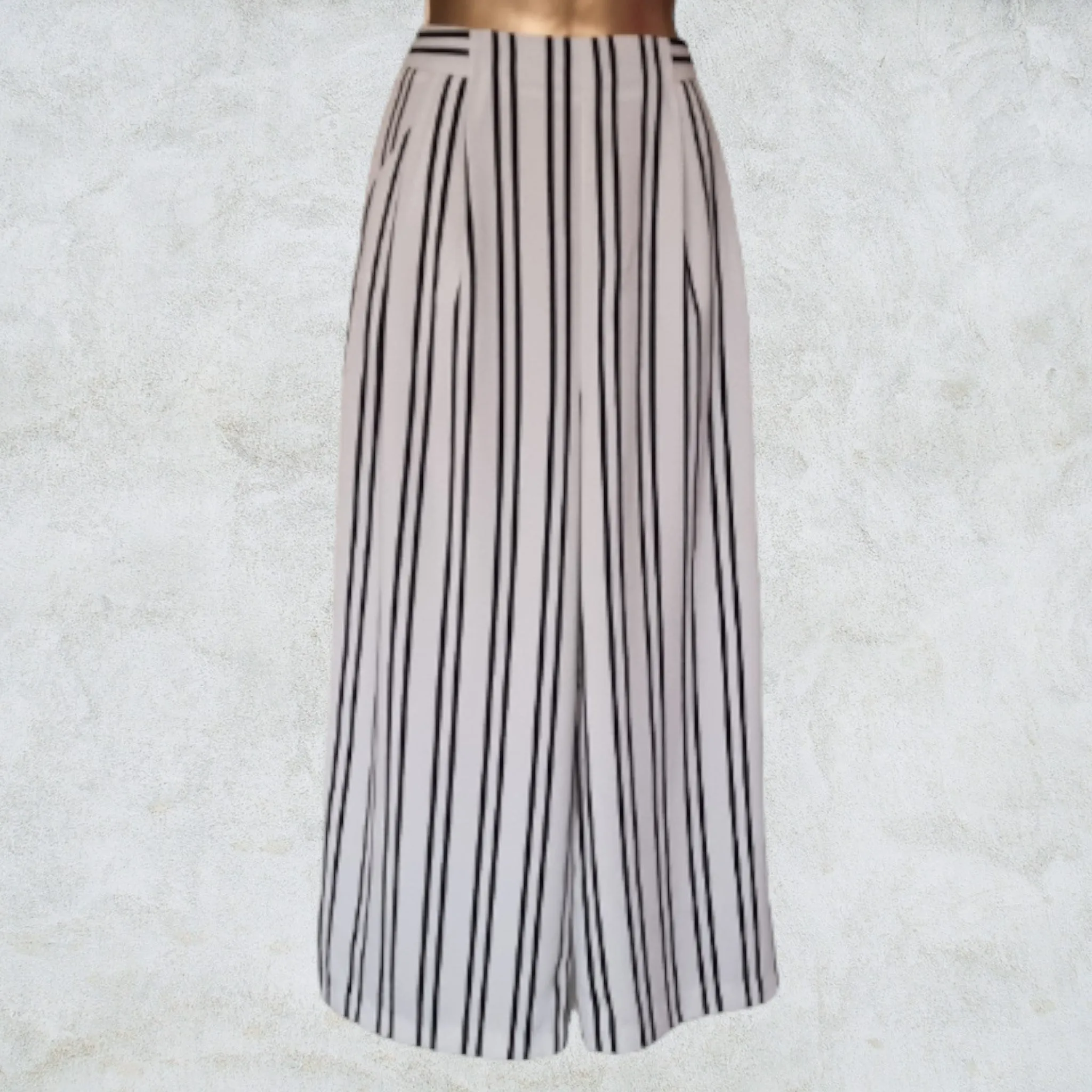 Warehouse Women's Navy & White Stripe Wide Leg Crepe Culottes UK 10 US 6 EU 38